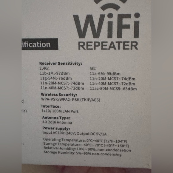 NEW Internet Booster WiFi Repeater, 1200Mbps - Picture 5 of 9